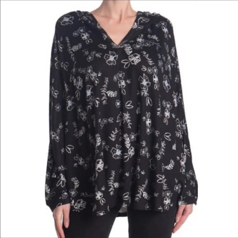 NWT Jessica Simpson Floral Hooded Poncho S/M v6x